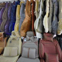 华鑫汽车用品一展区